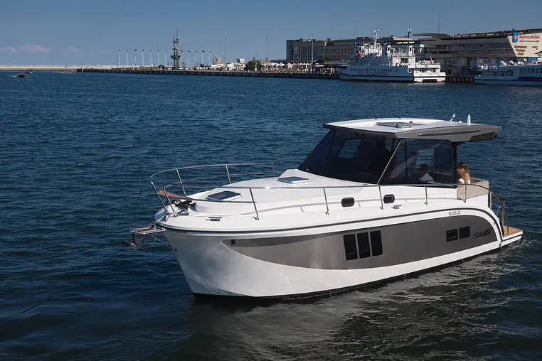 Czarter jachtu motorowego Stillo 31