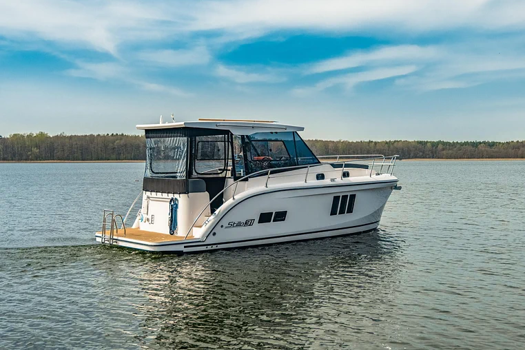 Czarter jachtu motorowego Stillo 31