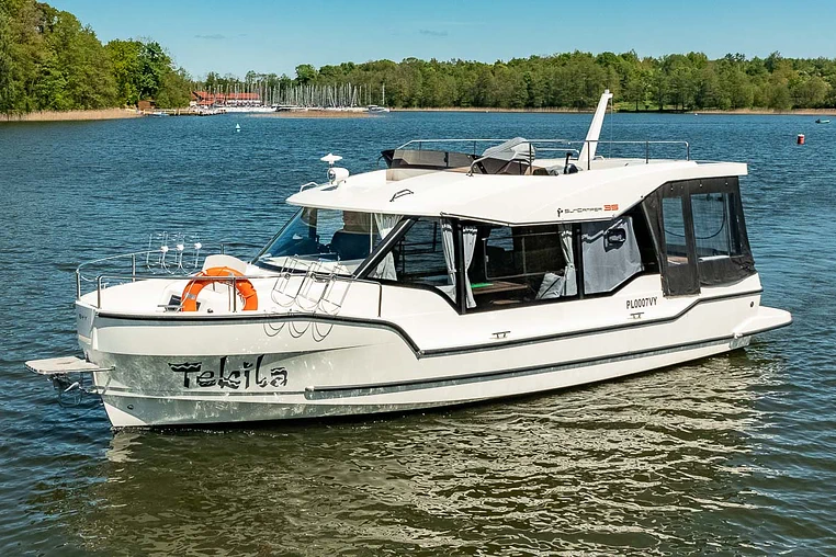 Czarter houseboatu SunCamper 35