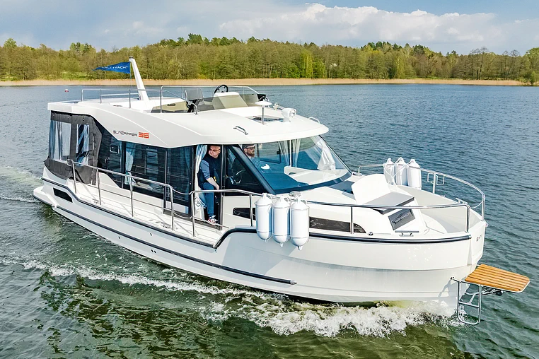 Czarter houseboatu SunCamper 35