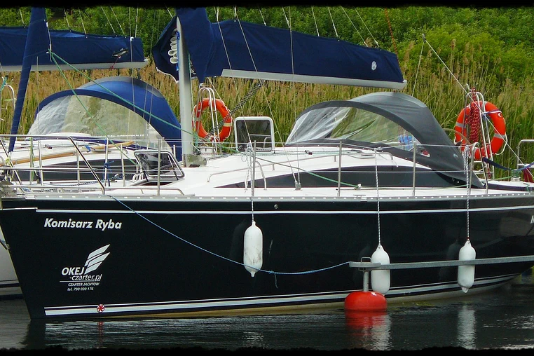 Czarter Tango 33
