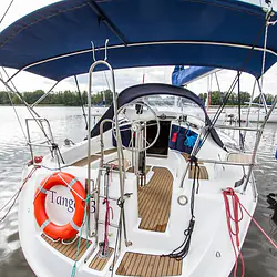 Tango 33