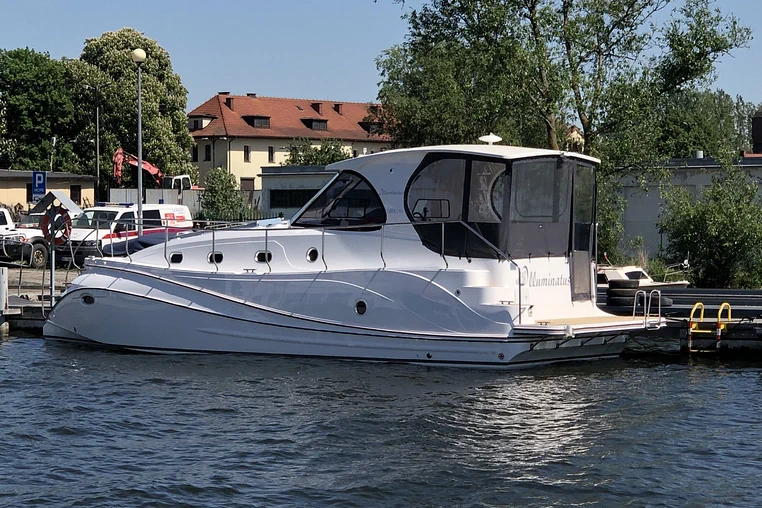 Czarter jachtu motorowego Tes 393 Illuminatus