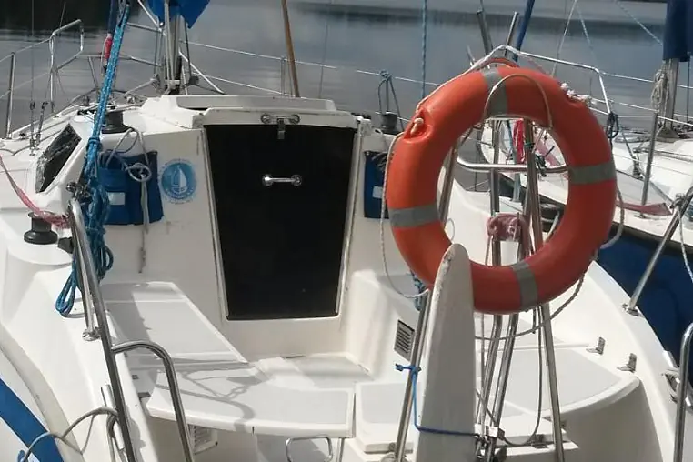 Czarter jachtu żaglowego Tes 678 BT