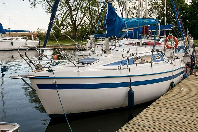 Czarter jachtu żaglowego Tes 678 BT