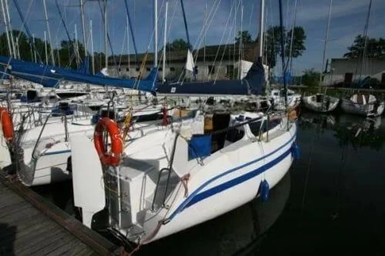Czarter jachtu żaglowego Tes 678 BT