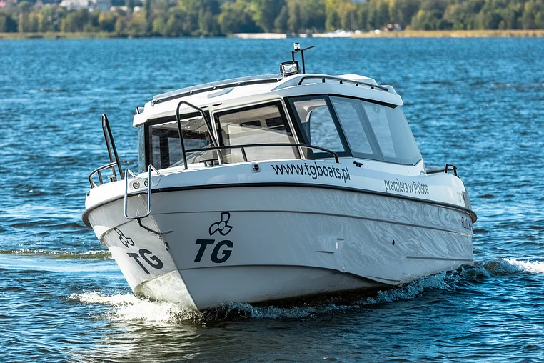 Wilkasy czarter - TG 7.9 Supreme