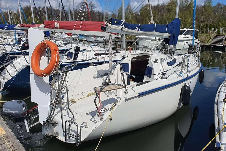 Mazury czarter - Twister 26
