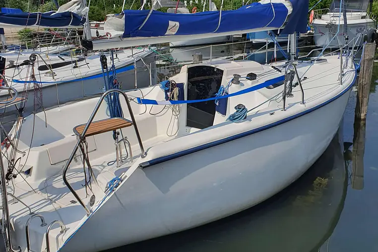 Mazury czarter - Twister 26
