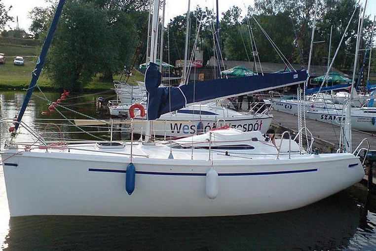 Mikołajki czarter - Twister 26