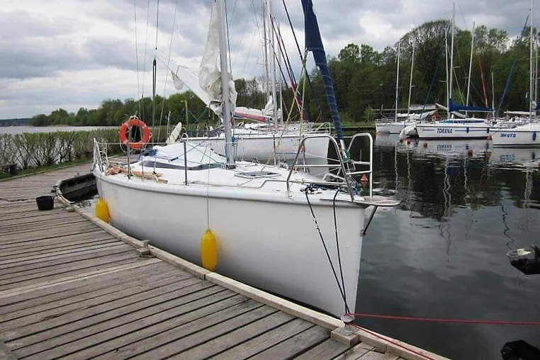 Mazury czarter - Twister 26