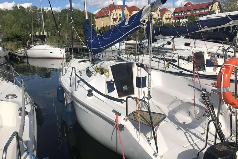 Mazury czarter - Twister 26
