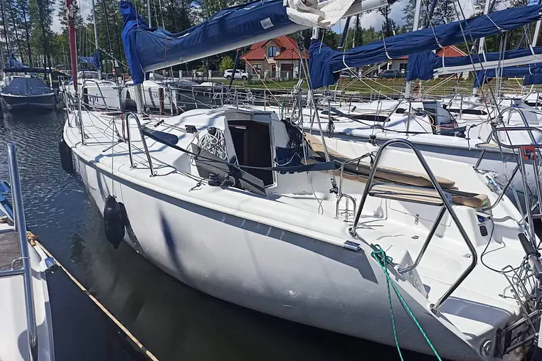 Mazury czarter - Twister 26