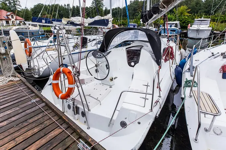 Mazury czarter - Twister 32