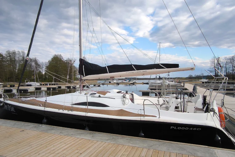 Czarter Twister 36