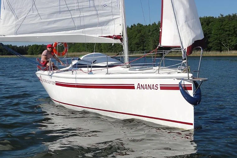 Czarter jachtu żaglowego Twister 800n (Raptor 26)