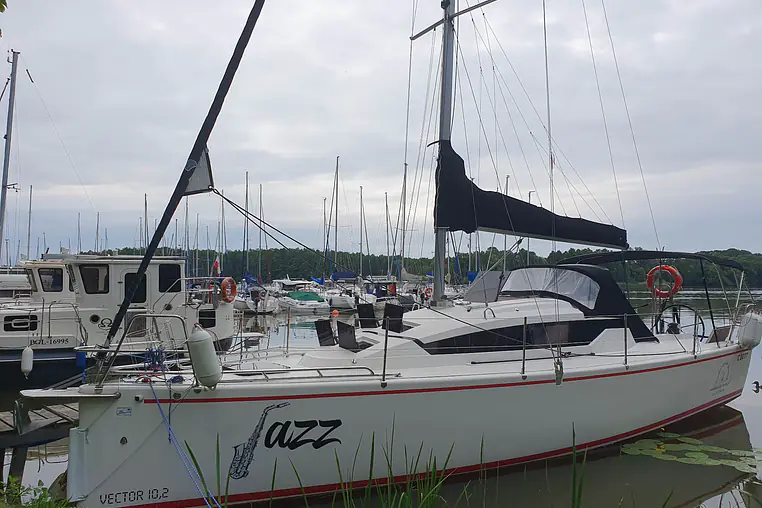 Mazury czarter - Vector 10