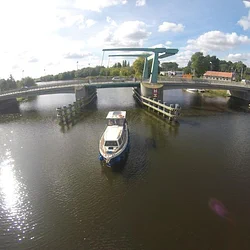 Vistula 30 Cruiser