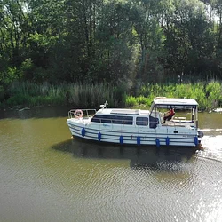 Vistula 30 Cruiser