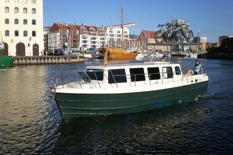 Czarter jachtu motorowego Vistula 30 Cruiser