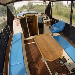 Vistula 30 Cruiser