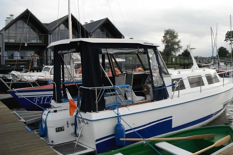 Czarter Weekend 820