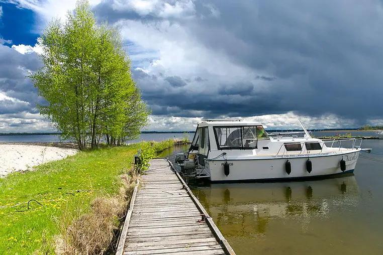 Mazury czarter - Weekend 820